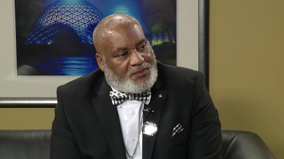 Pastor Greg Lewis, Souls to the Polls vlcsnap-2018-10-19-13h59m09s939.png