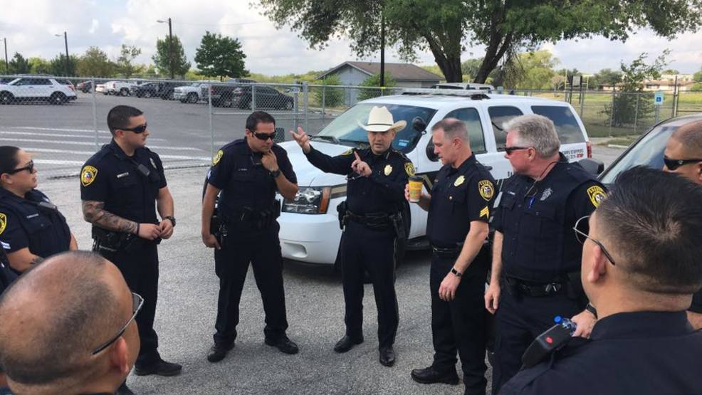 Bexar County Deputies Deployed To Aransas County To Help With Harvey ...