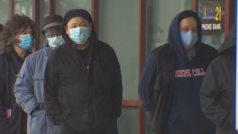 People wearing masks People wearing masks.jpg