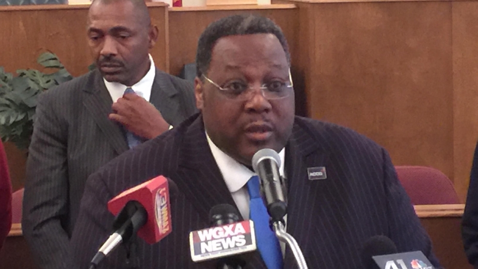 Tillman announces reelection bid for MaconBibb County Commissioner WGXA