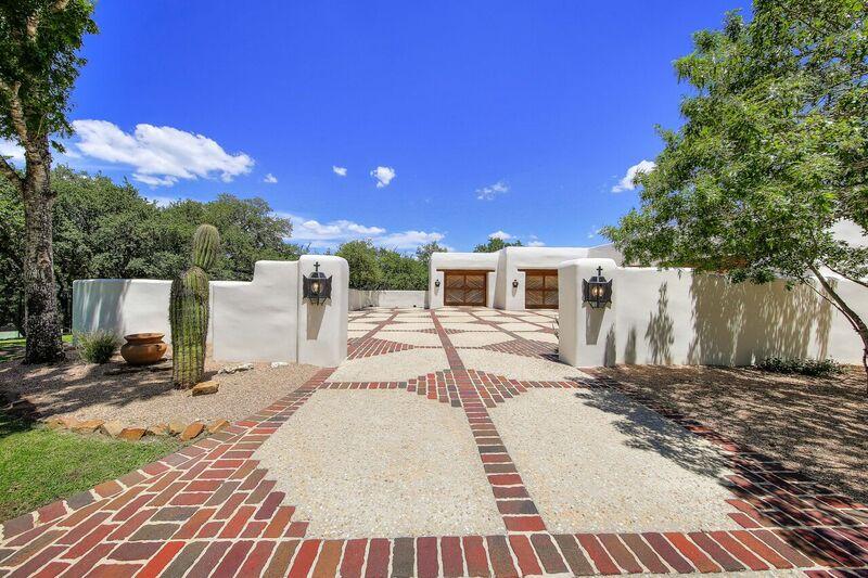 Photos Strait’s San Antonio home for sale KMYS