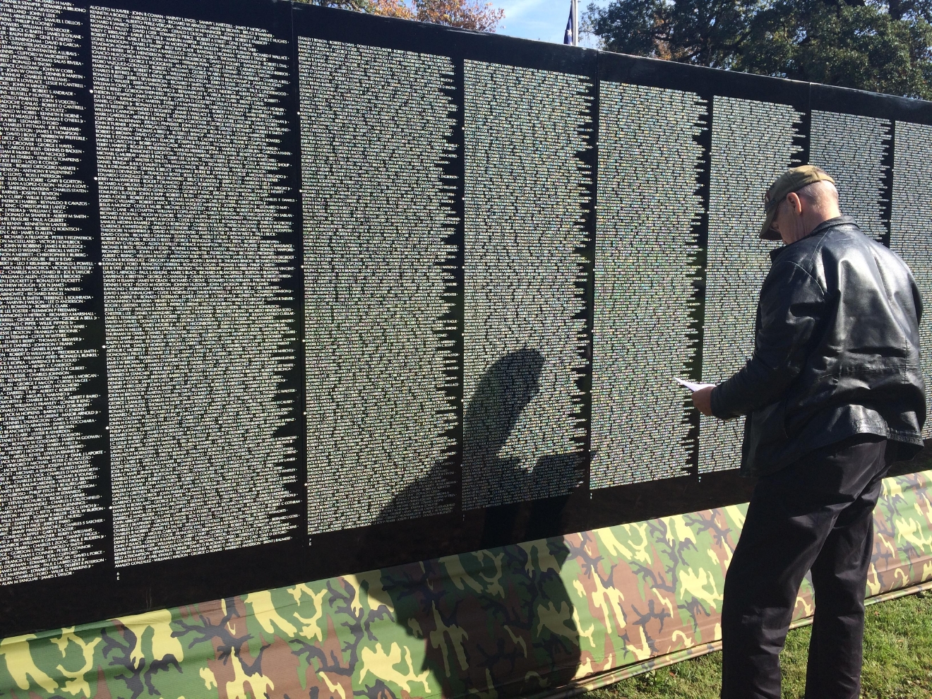 Moving Wall Vietnam Veterans Memorial in Eugene through Sunday | KVAL