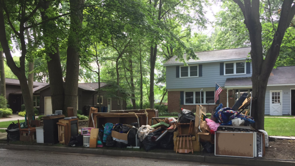 Art Van offering deep discounts on furniture for flood victims WEYI