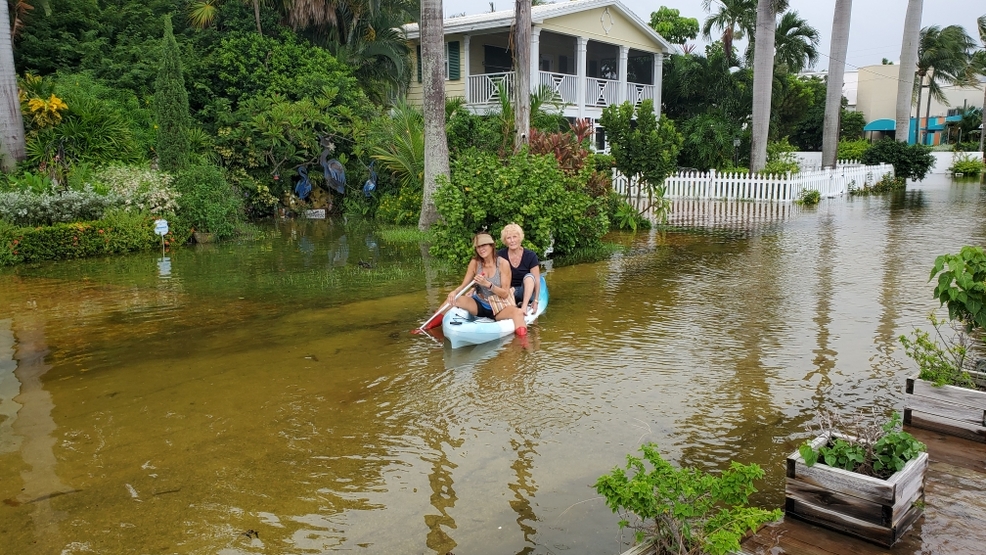 Delray Beach residents' homes flood after city takes their sandbags WPEC