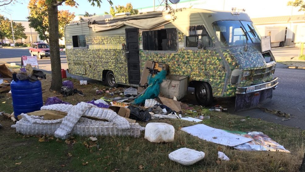 Seattle RV homeless SoDo KOMO 1.jpg Seattle RV homeless SoDo KOMO 1.jpg