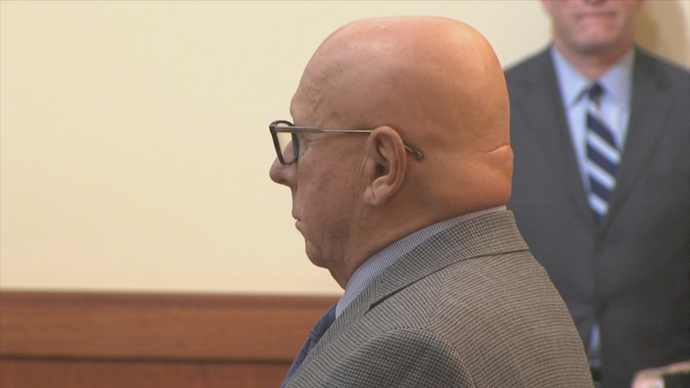 Portsmouth man involved in Newport boat crash faces judge WJAR