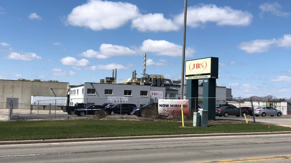 JBS Green Bay beef plant remains open amid coronavirus