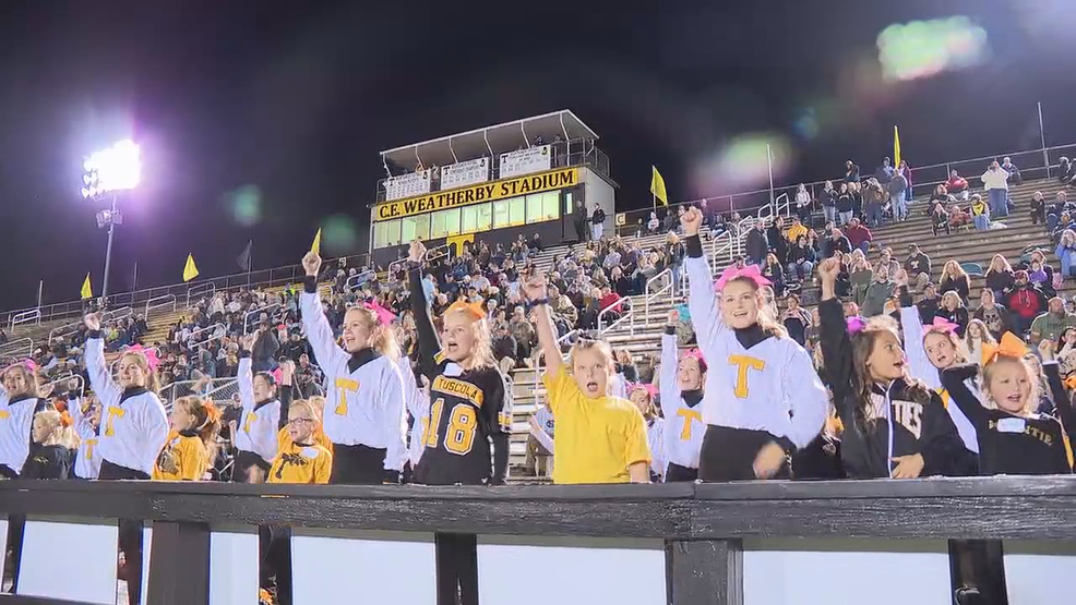 Football Frenzy: North Buncombe vs. Tuscola, 10-18-19 NORTH BUNCOMBE AT TUSCOLA.transfer_frame_238.png