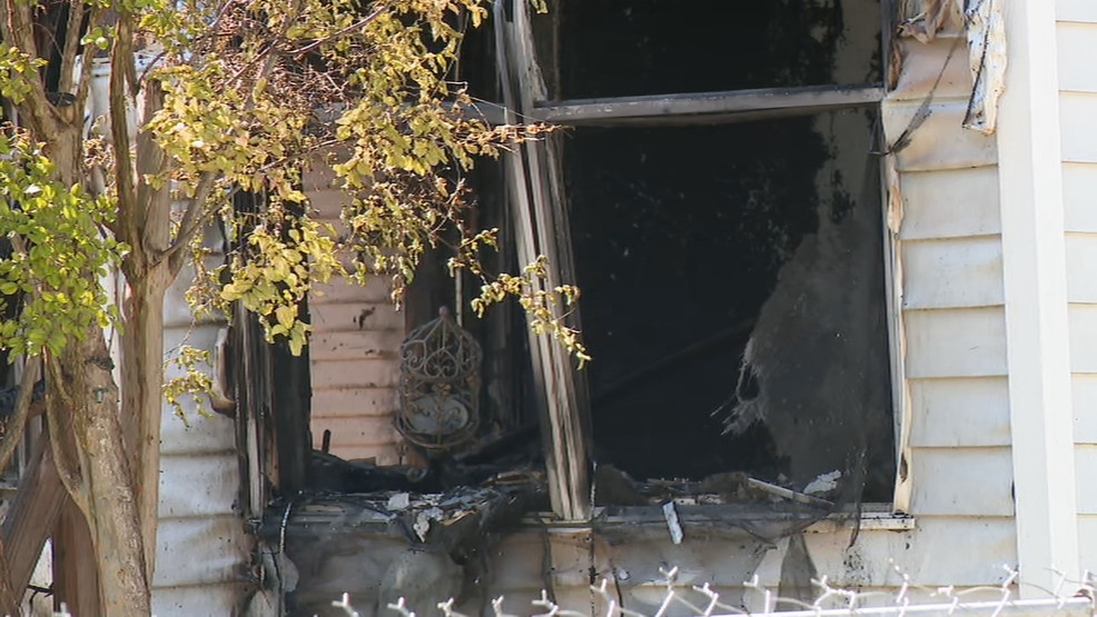 Home suffers severe smoke damage after air conditioner reportedly catches fire WOAI