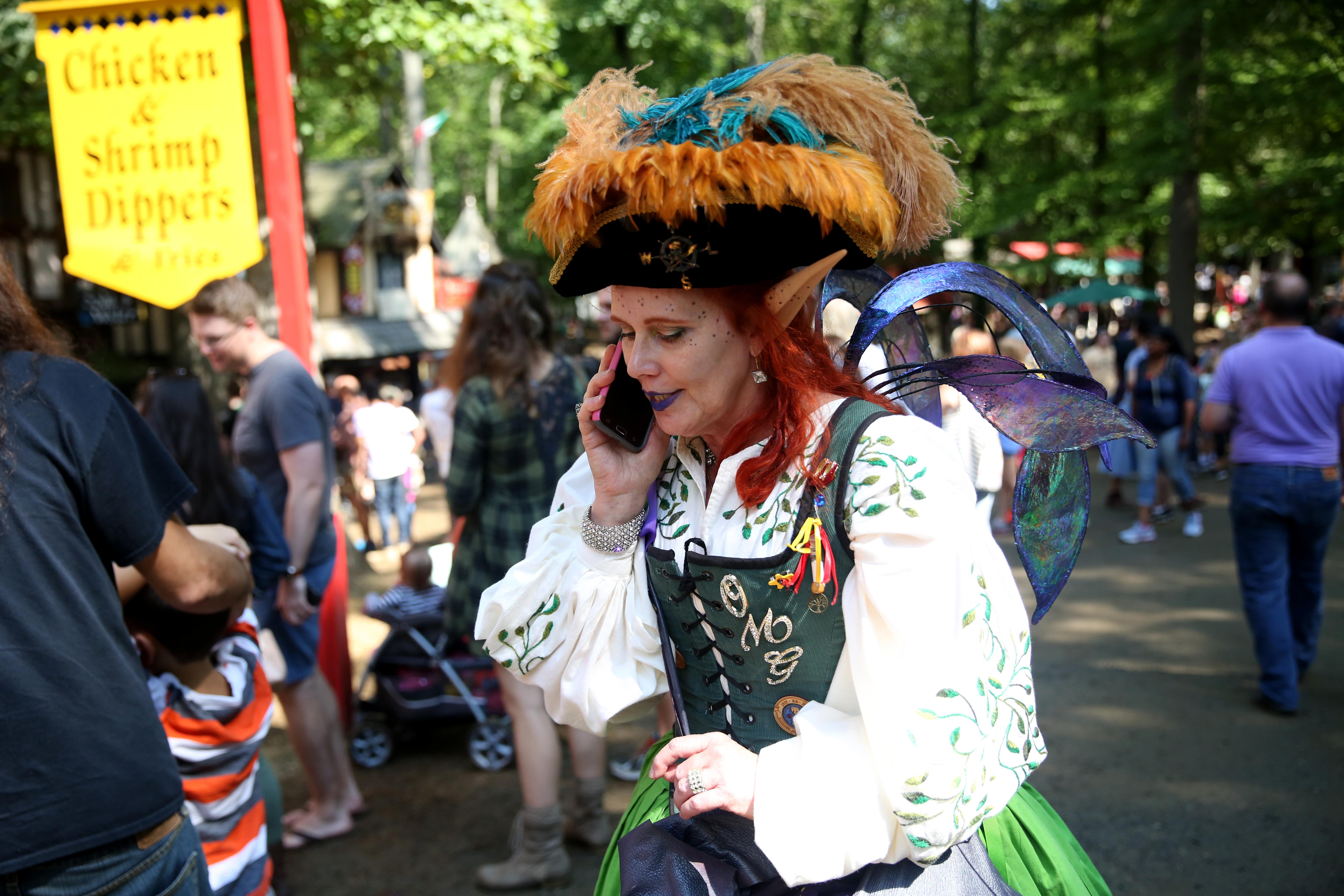 the-maryland-renaissance-festival-is-back-dc-refined